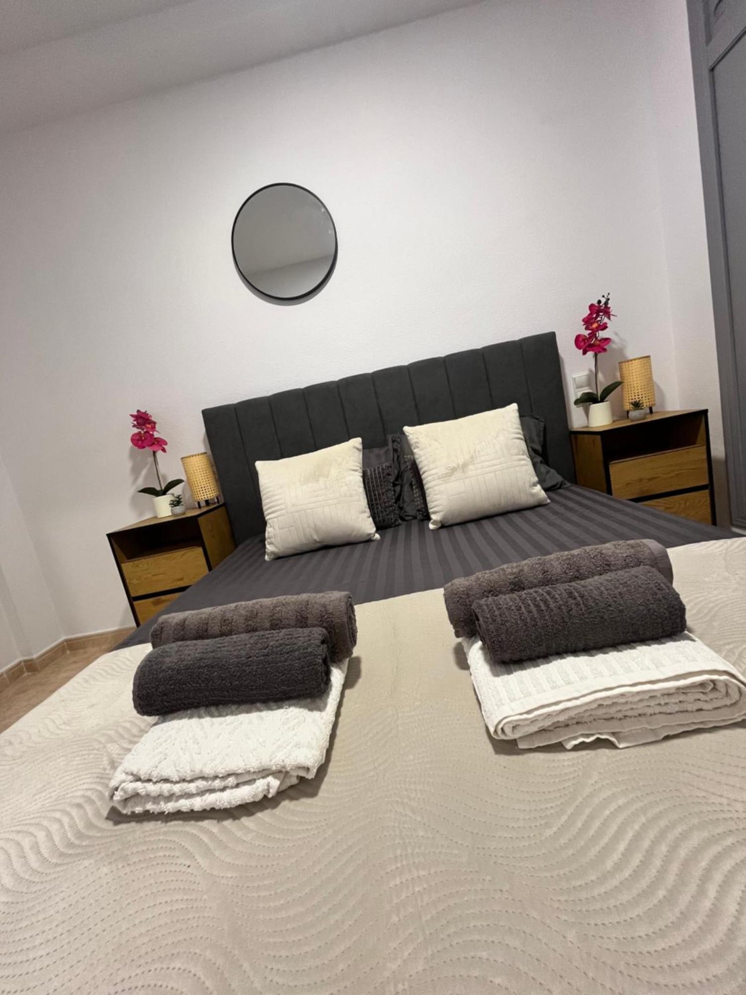 Magdalena Apartament Torrevieja Exterior foto